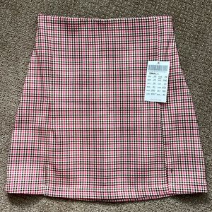 NWT J Galt/ Brandy Melville  plaid skirt